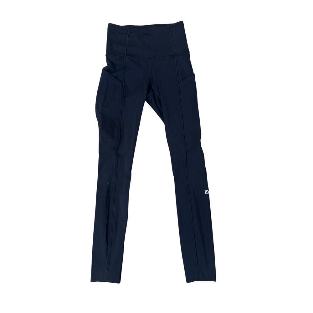 Lululemon Fast and Free High Rise Tight Black Womens Size 0 with pockets